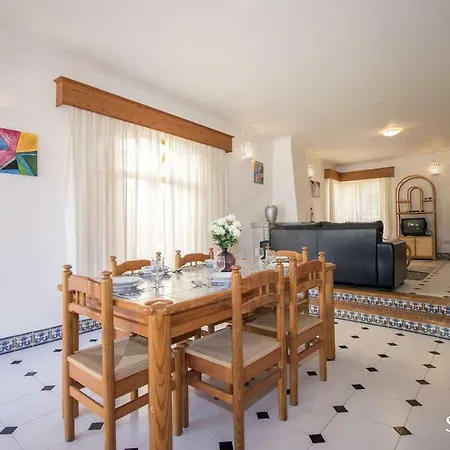 Alda Villa